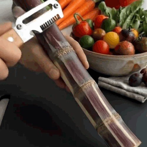 Éplucheur tranchant de la canne à sucre, un matériau extrêmement dur